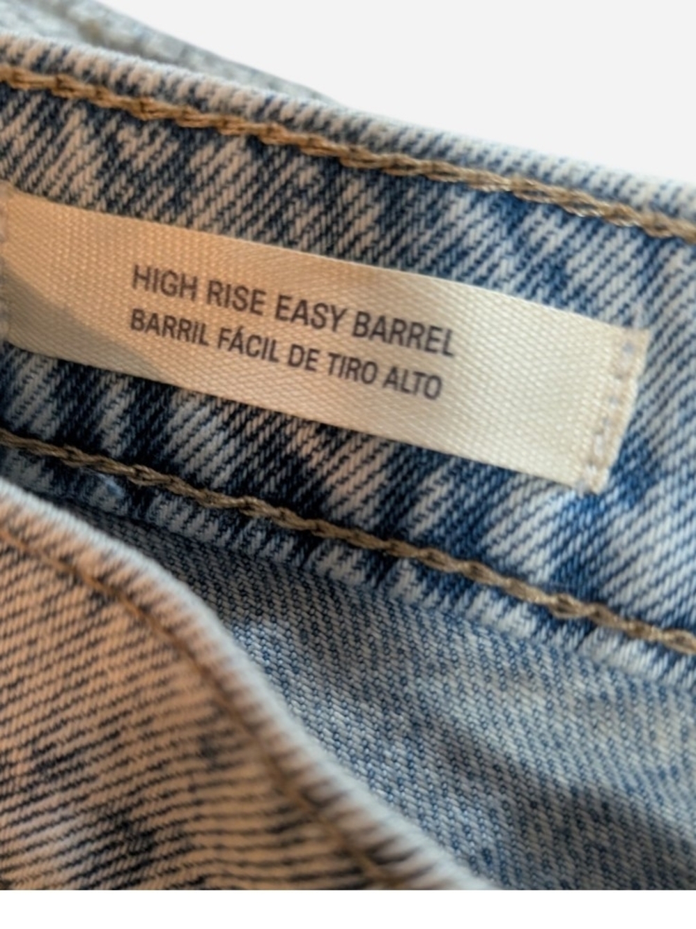 Universal Thread Light Blue Denim Jeans - Picture 9 of 13